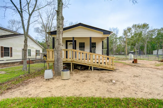 $210,000 | 33039 Glenda Drive, Magnolia, TX 77354