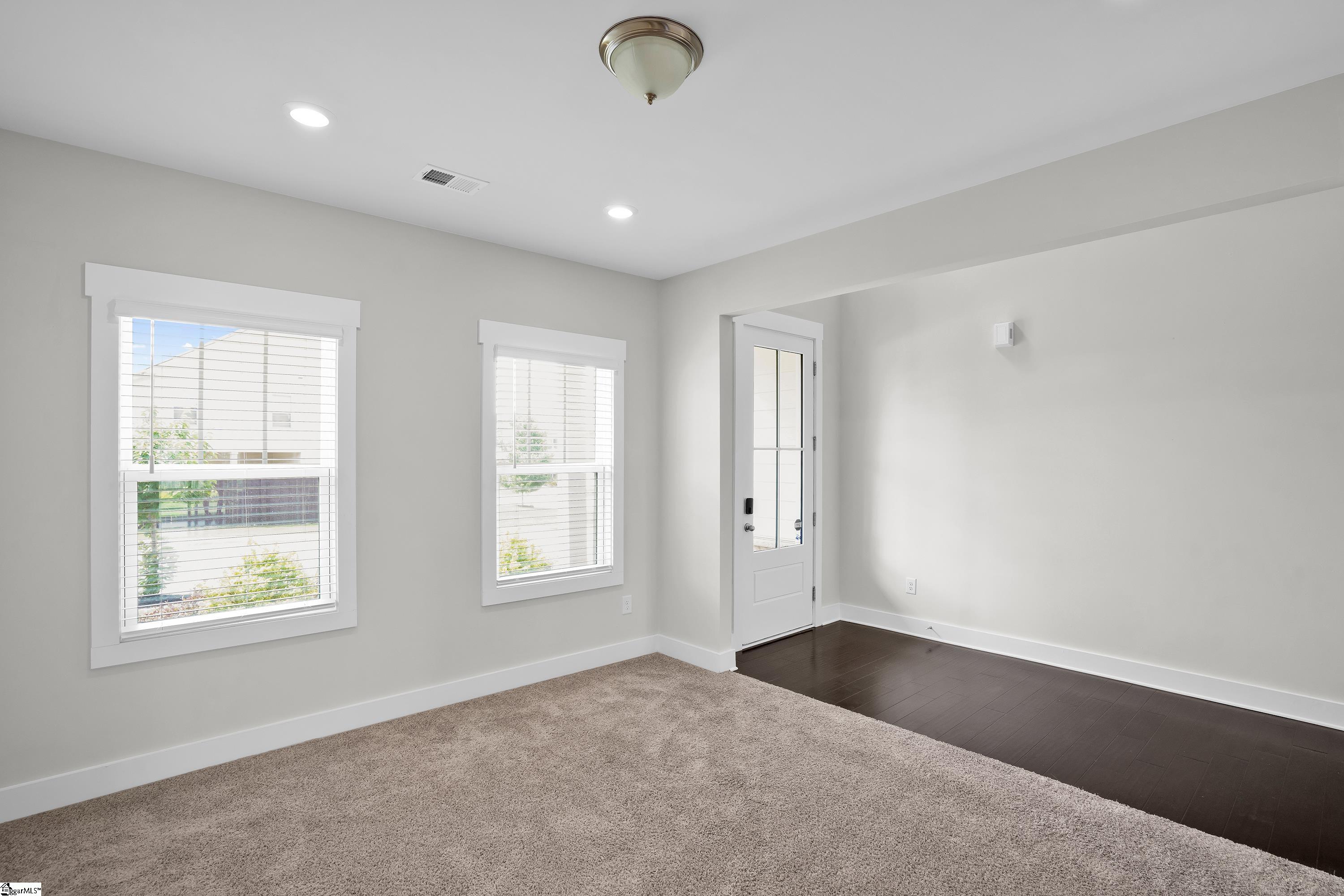 104 Sandpine Way Greer, SC 29651 - Photo 7 of 35