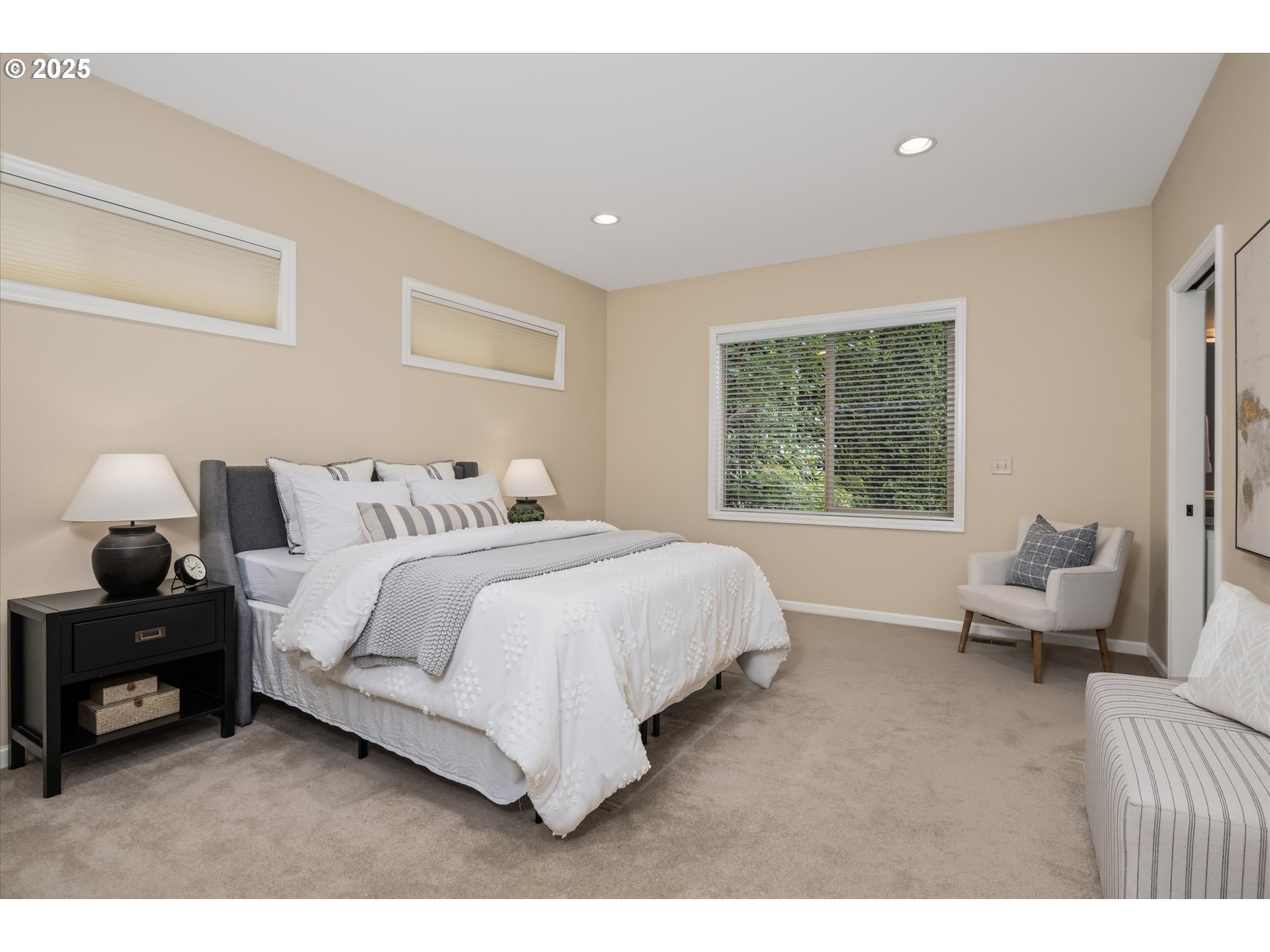 2053 Lakeview Drive Eugene, OR 97408 - Photo 23 of 45 a bedroom with a bed and a couch