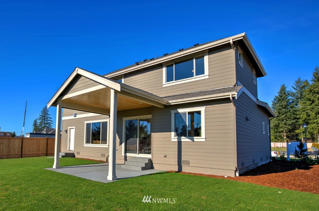 6510 Northeast 1st Street Renton, WA 98059 - Photo 3 of 6