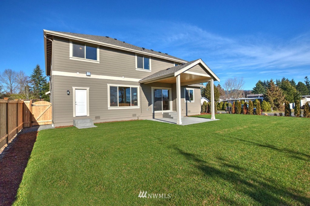 6510 Northeast 1st Street Renton, WA 98059 - Photo 6 of 6