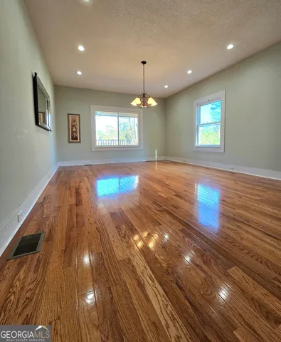 $649,900 | 725 Blue Gill Road, Ellabell, GA 31308