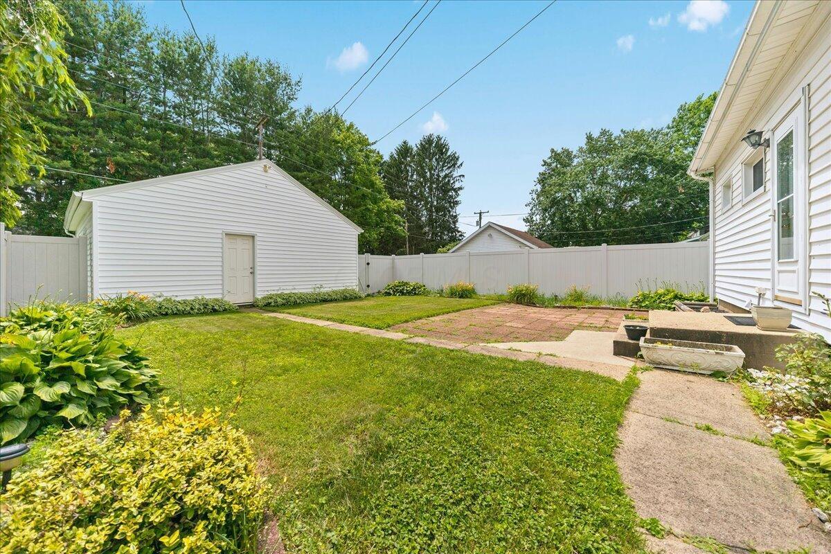 247 Rugg Avenue Newark, OH 43055 - Photo 8 of 59