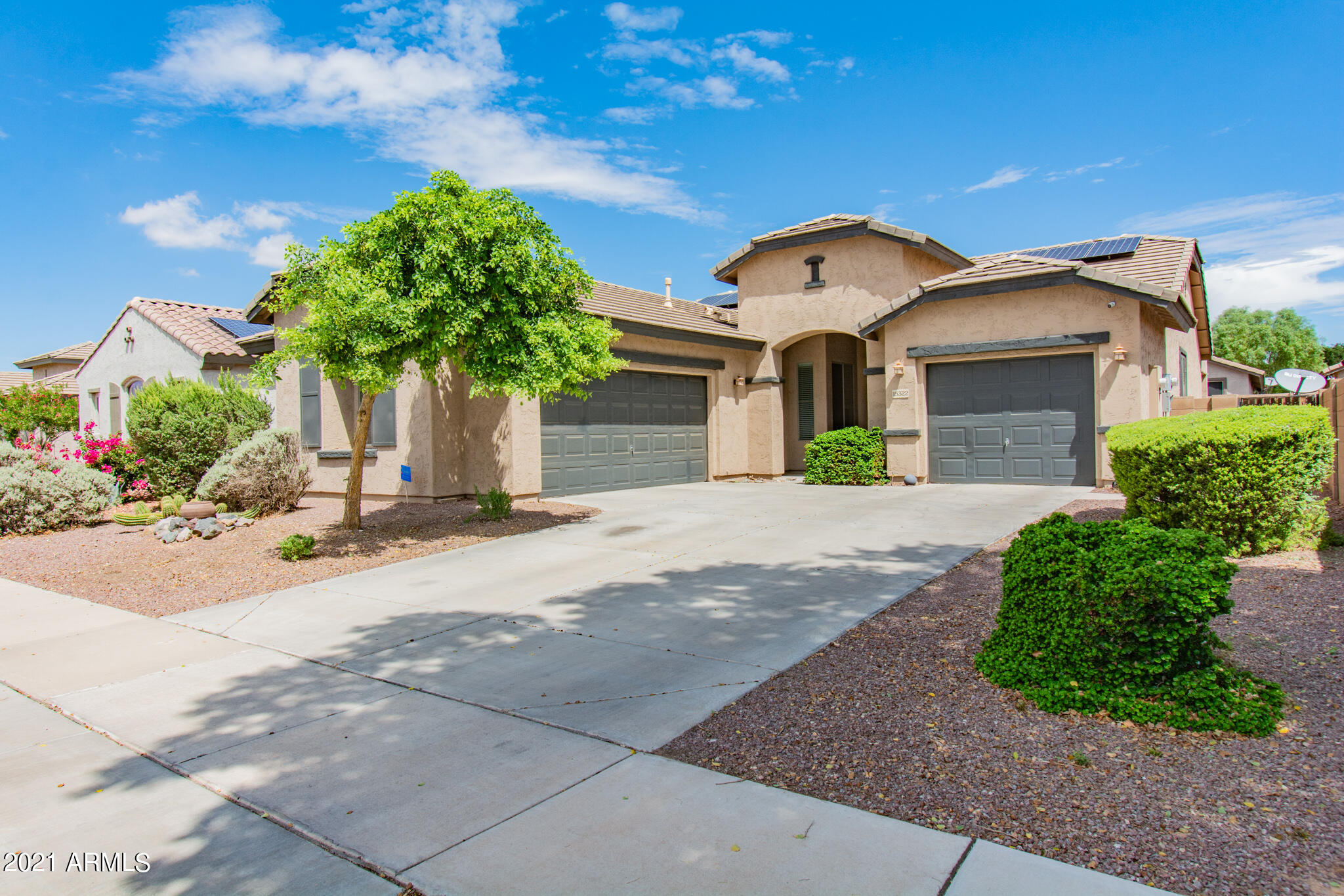 15322 West Boca Raton Road Surprise, AZ 85379 - Photo 2 of 23 _ADS3777