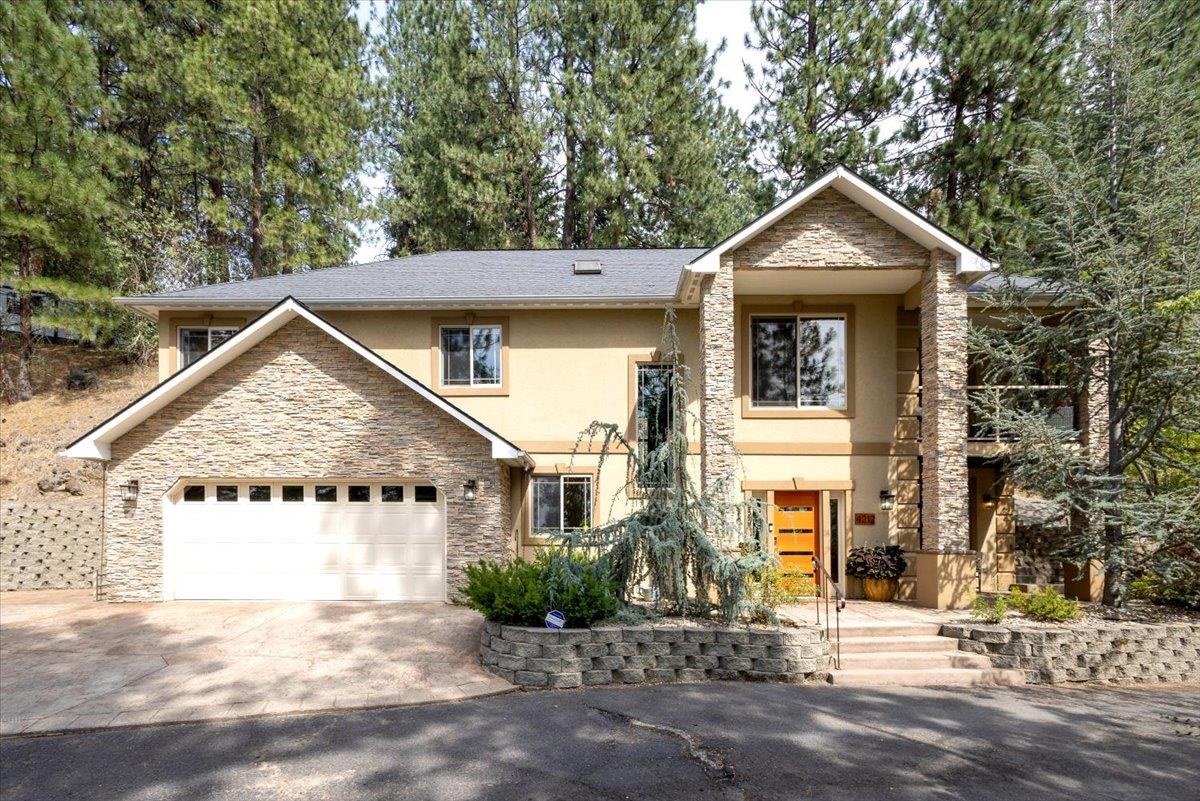 4212 West Arrowhead Road Spokane, WA 99208 - Photo 2 of 27 Gallery Image 2