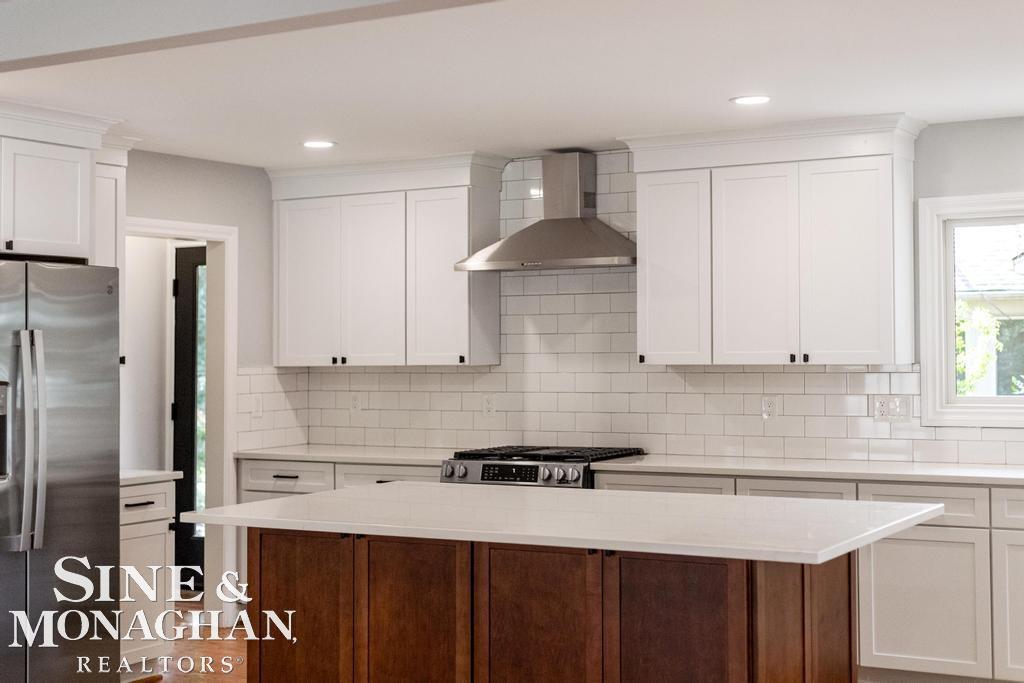 781 Fairford Road Grosse Pointe, MI 48236 - Photo 11 of 57 50158700-55eb5911-4426-4277-95bc-c50a531850b4.JPG