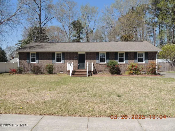 $1,675 | 1403 Clifton Road, Jacksonville, NC 28540