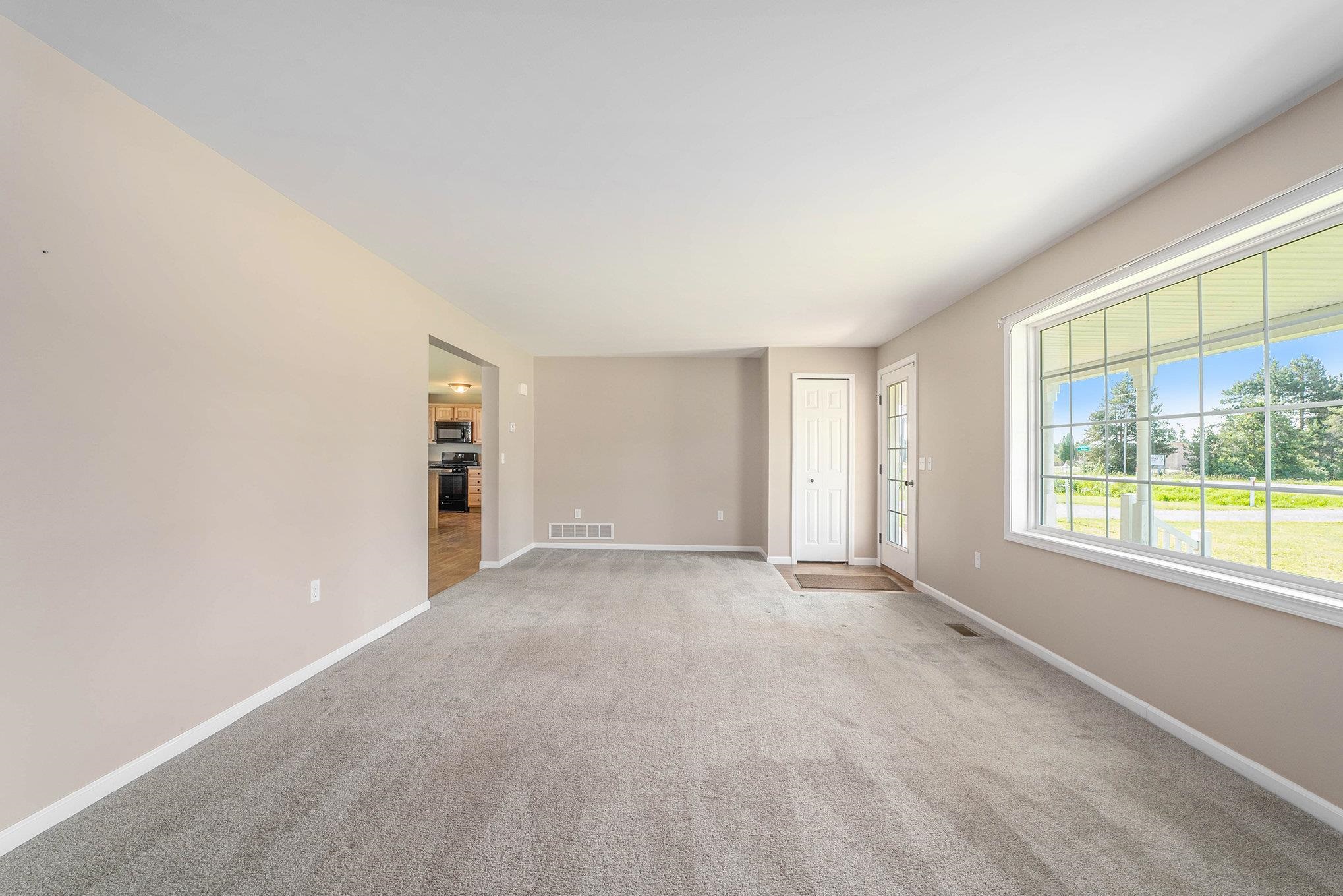 2703 Orchard Beach Road Cheboygan, MI 49721 - Photo 11 of 37