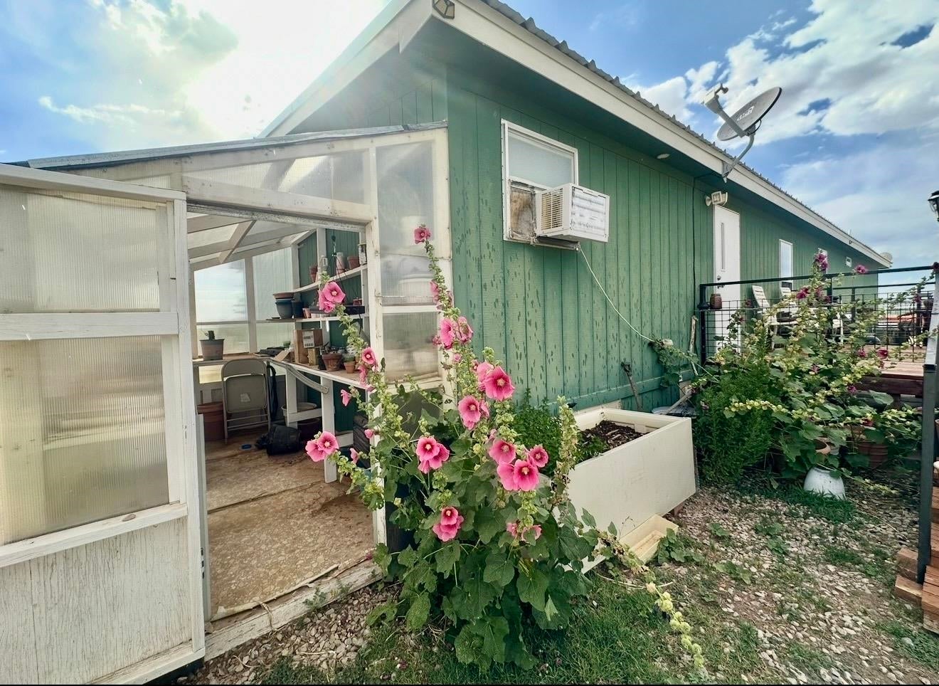 176 Roberts Road Alamogordo, NM 88310 - Photo 6 of 30 Gallery Image 6
