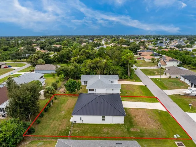 $299,900 | 23121 Newcun Avenue, Punta Gorda, FL 33980