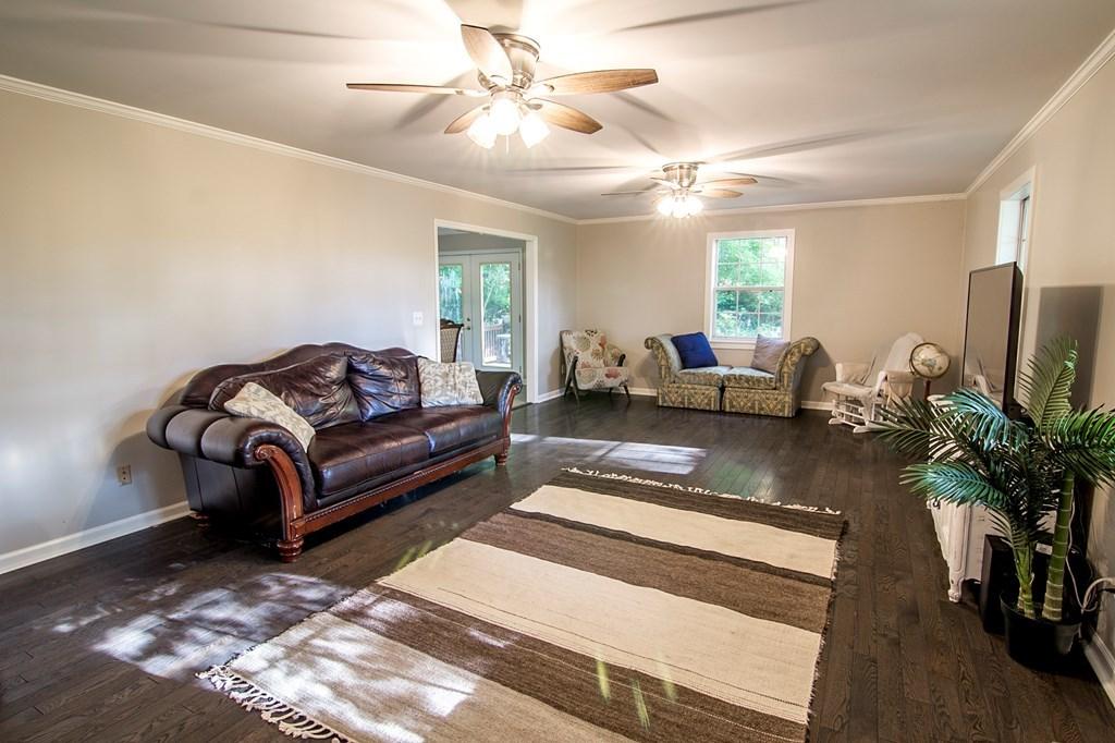 10930 North Nopone Valley Road Decatur, TN 37322 - Photo 4 of 23 4