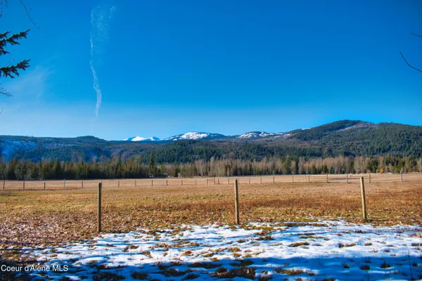 $1,298,000 | 2151 Highland Flts Road, Naples, ID 83847