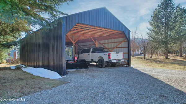 $1,298,000 | 2151 Highland Flts Road, Naples, ID 83847