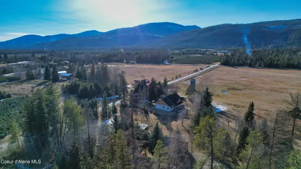 $1,298,000 | 2151 Highland Flts Road, Naples, ID 83847