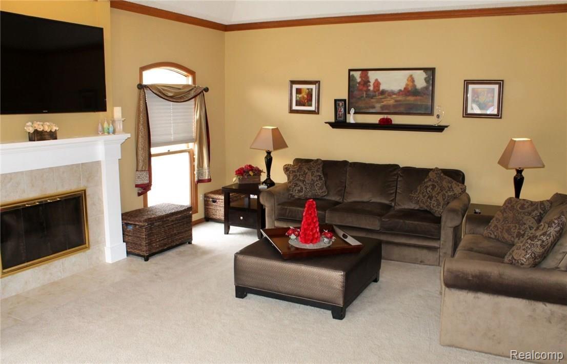 45071 Glengarry Road Canton, MI 48188 - Photo 4 of 51 IMG_0703.JPG