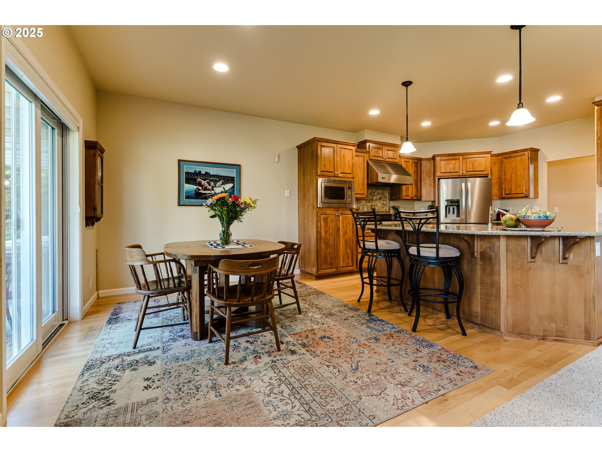 3351 Cape Hatteras Drive Eugene, OR 97408 - Photo 21 of 47 a view of a dining room with furniture
