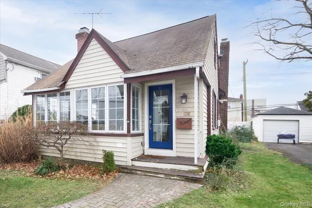 $599,000 | 48 Rosebud Avenue, Merrick, NY 11566