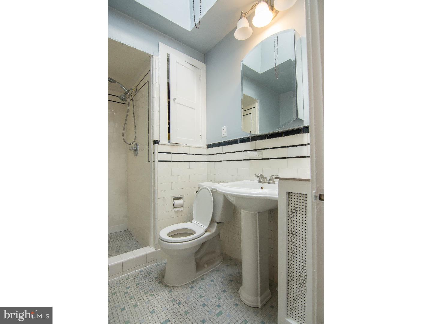 4457 Sherwood Road Philadelphia, PA 19131 - Photo 12 of 20 Bathroom