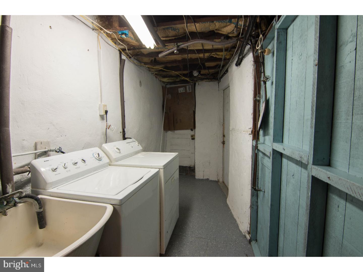 4457 Sherwood Road Philadelphia, PA 19131 - Photo 19 of 20 Laundry Room