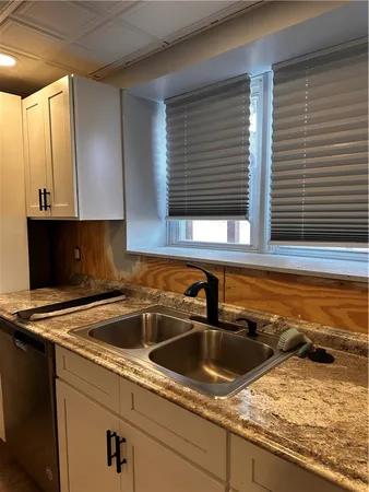 $1,950 | 24 Lewis Street, Unit 2, North Providence, RI 02904