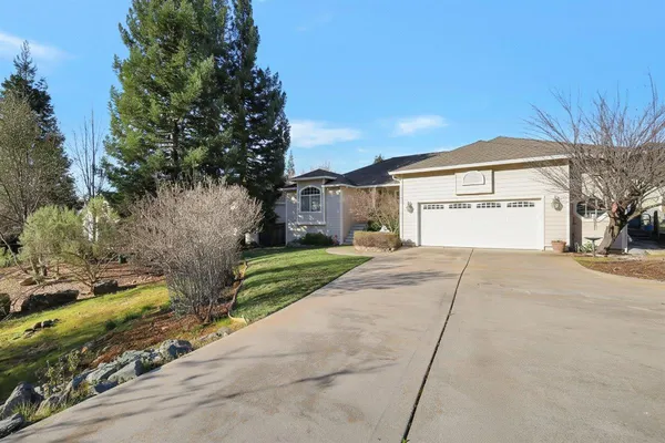 $519,000 | 13915 Gold Country Drive, Penn Valley, CA 95946