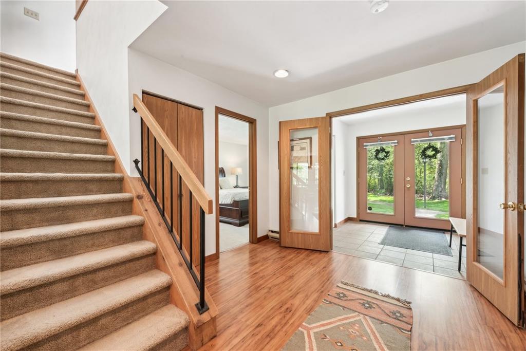 1935 South Ridge Way Hidden Valley, PA 15502 - Photo 4 of 37 Gallery Image 4