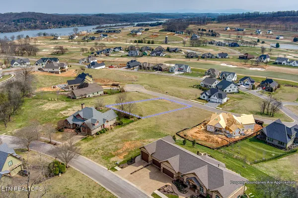 $127,540 | 419 Hawks Bend, Loudon, TN 37774