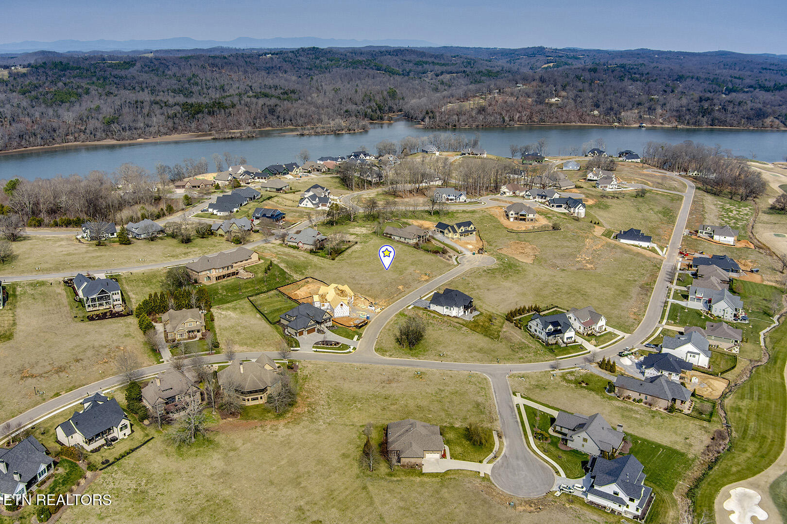 419 Hawks Bend Loudon, TN 37774 - Photo 17 of 47 11_HawksBend_419_WideBirdseye_N-NE