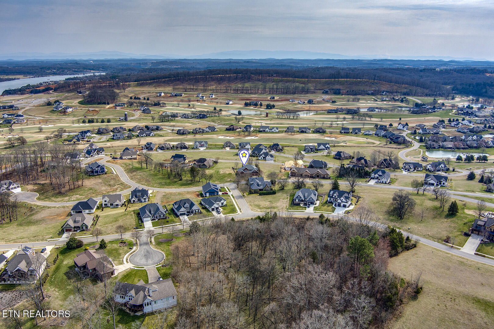 419 Hawks Bend Loudon, TN 37774 - Photo 21 of 47 15_HawksBend_419_WideBirdseye_S-SE