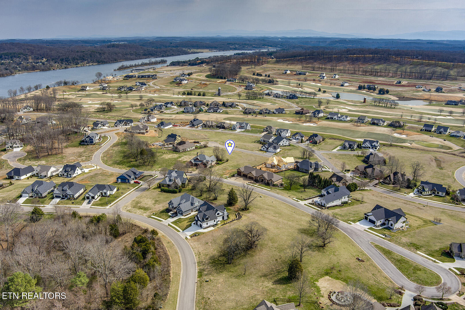 419 Hawks Bend Loudon, TN 37774 - Photo 22 of 47 16_HawksBend_419_WideBirdseye_SE