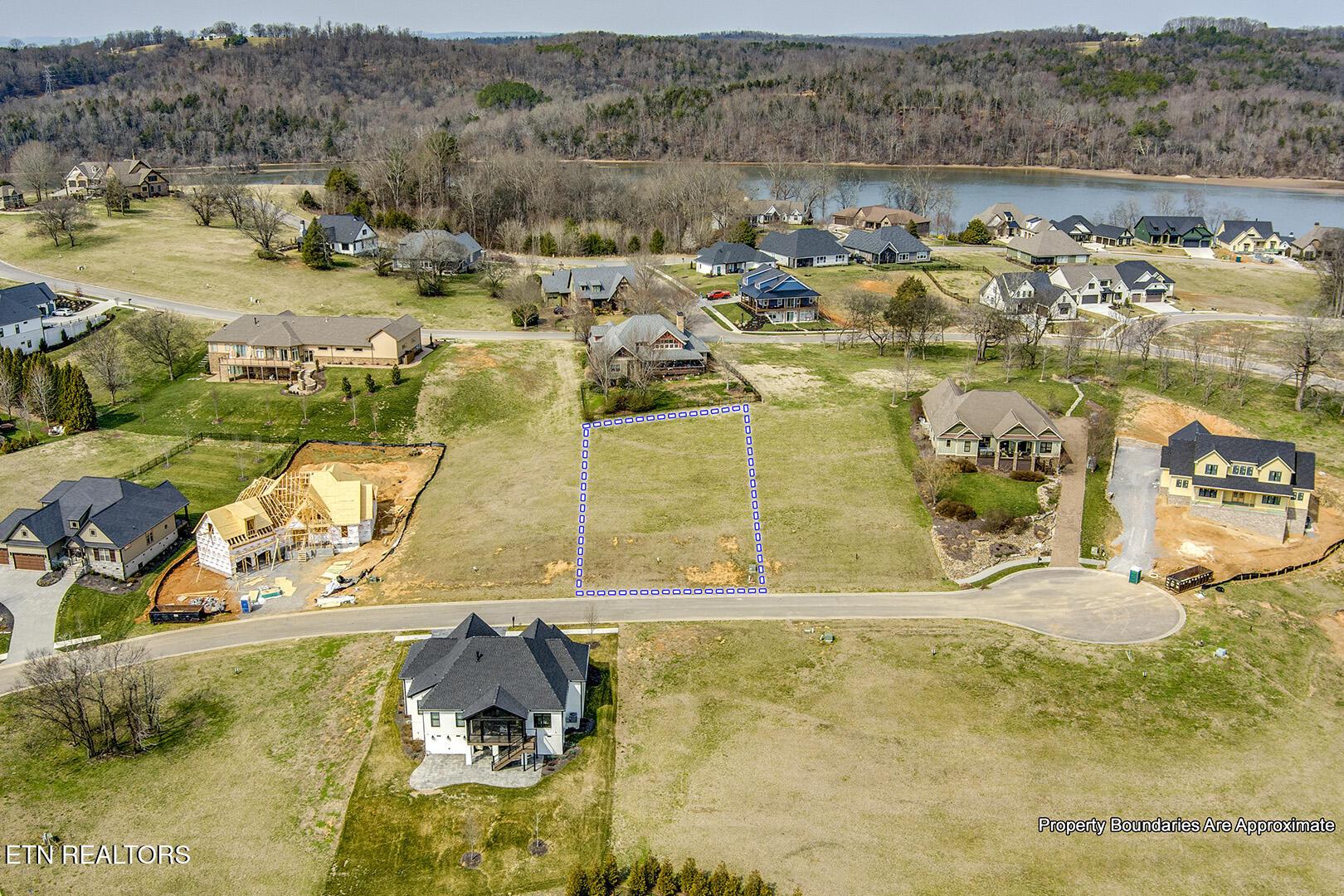 419 Hawks Bend Loudon, TN 37774 - Photo 23 of 47 17_HawksBend_419_Birdseye_N-NW