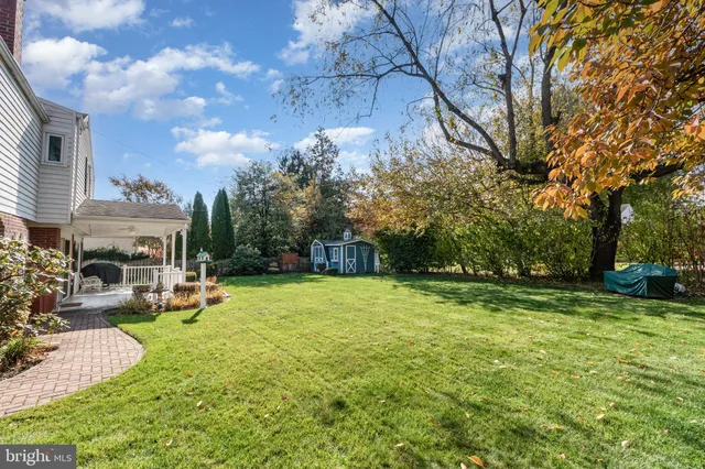 $389,900 | 2 Village Road, Camp Hill, PA 17011