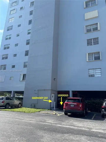 $1,350 | 1470 Northeast 125th Terrace, Unit 705, North Miami, FL 33161