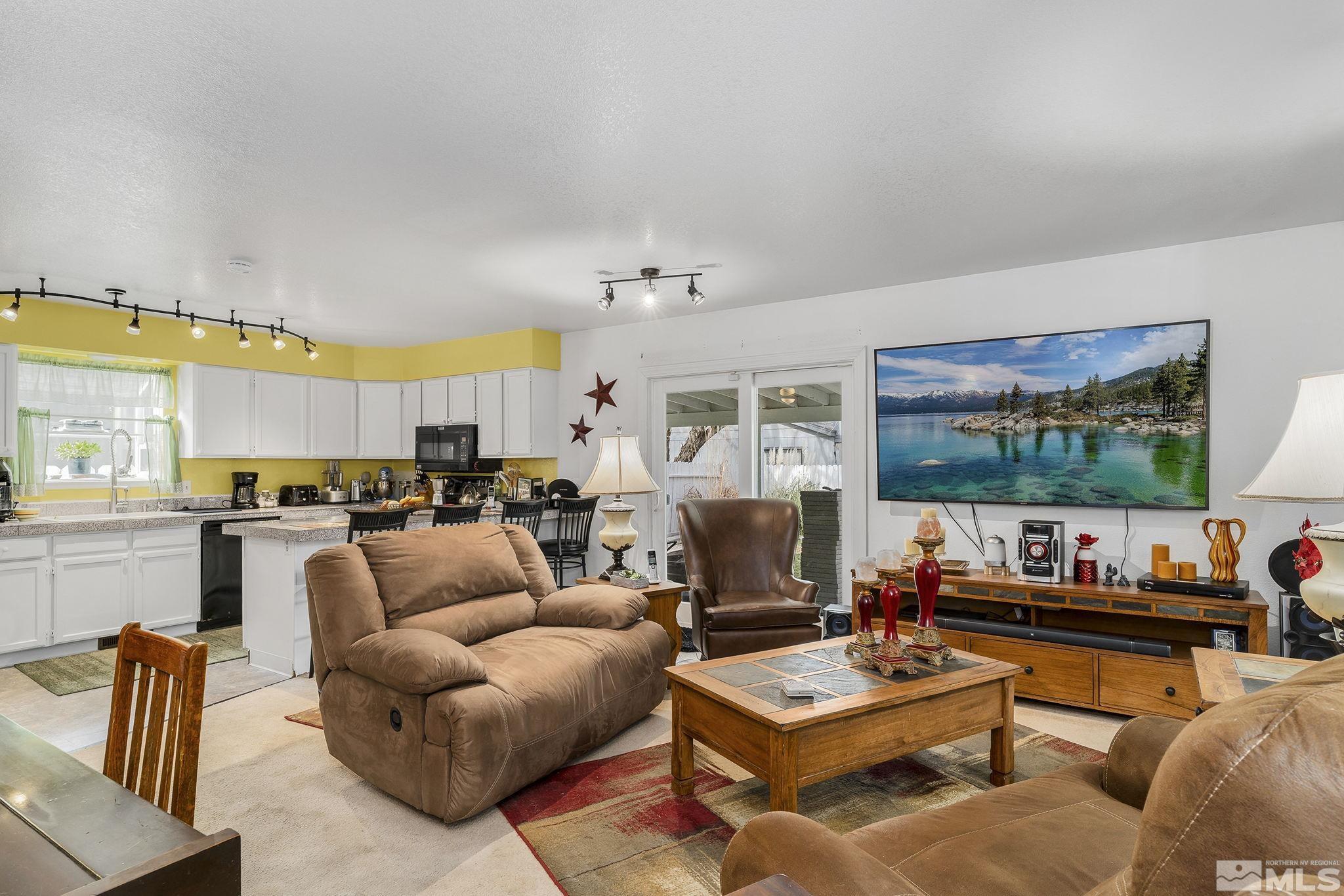 230 Amanda Lane Fallon, NV 89406 - Photo 3 of 17 Photo 3