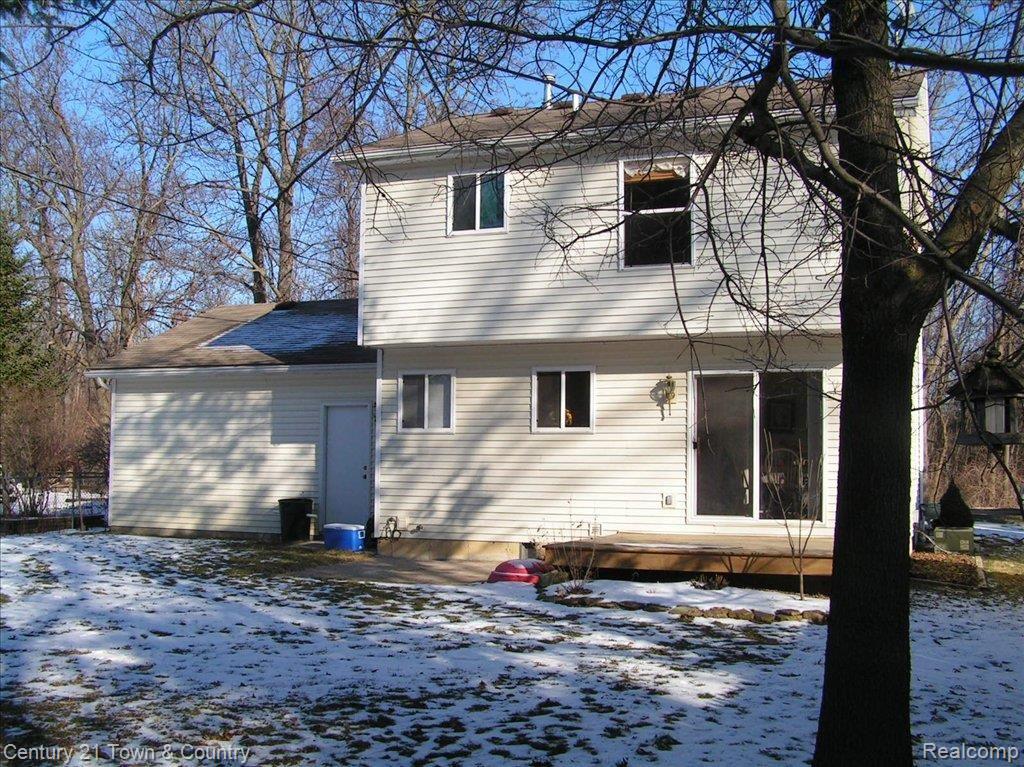 204 South Conklin Road Lake Orion, MI 48362 - Photo 14 of 14 Rear Exterior B
