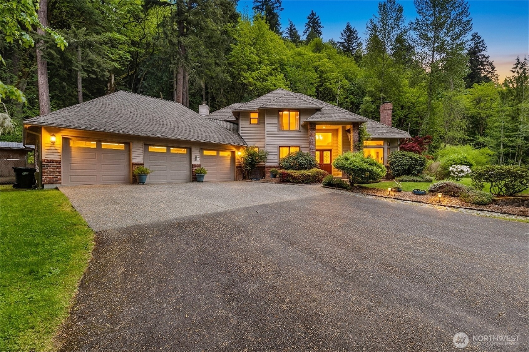 11000 164th Avenue Southeast Renton, WA 98059 - Photo 1 of 40 Gallery Image 1