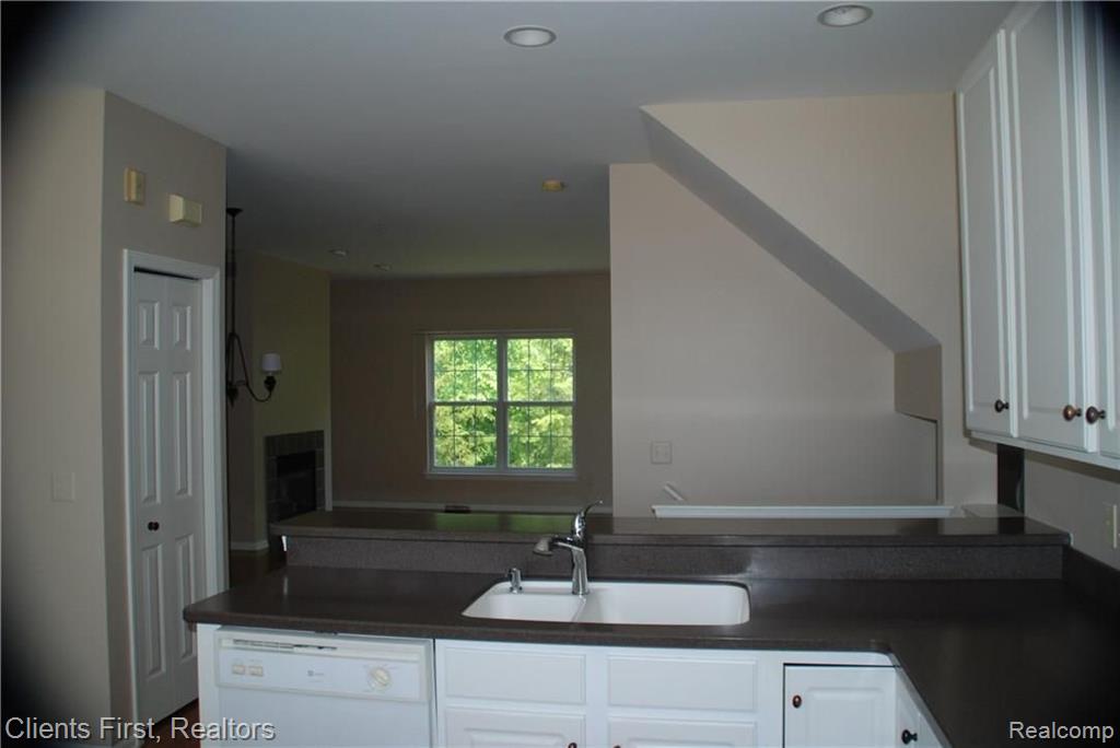 43812 Cherry Grove Road Canton, MI 48188 - Photo 20 of 40