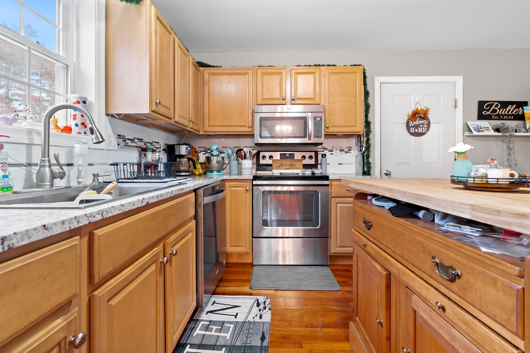 5 Jillerick Road Allenstown, NH 03275 - Photo 5 of 32