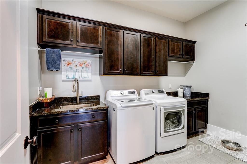 1529 Half Pint Loop Fort Mill, SC 29708 - Photo 14 of 48 Gallery Image 14