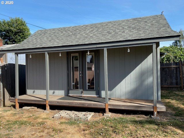 1288 West Olympic Street Springfield, OR 97477 - Photo 11 of 12