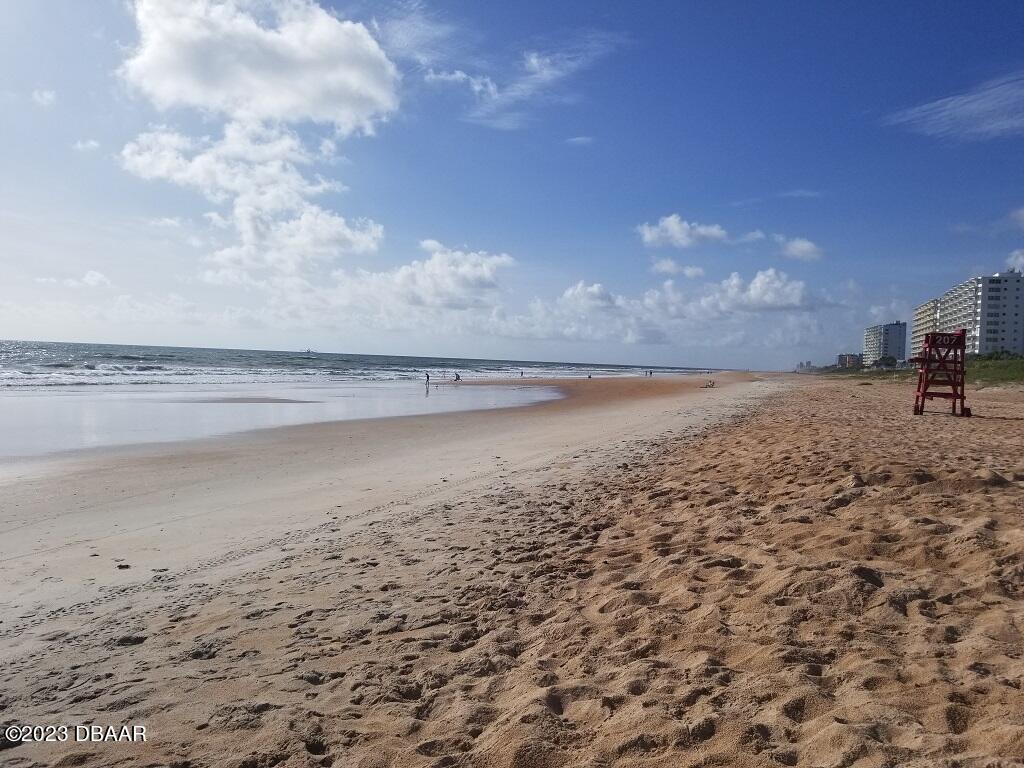 19 Pinta Street Ormond Beach, FL 32176 - Photo 34 of 52 Beach1