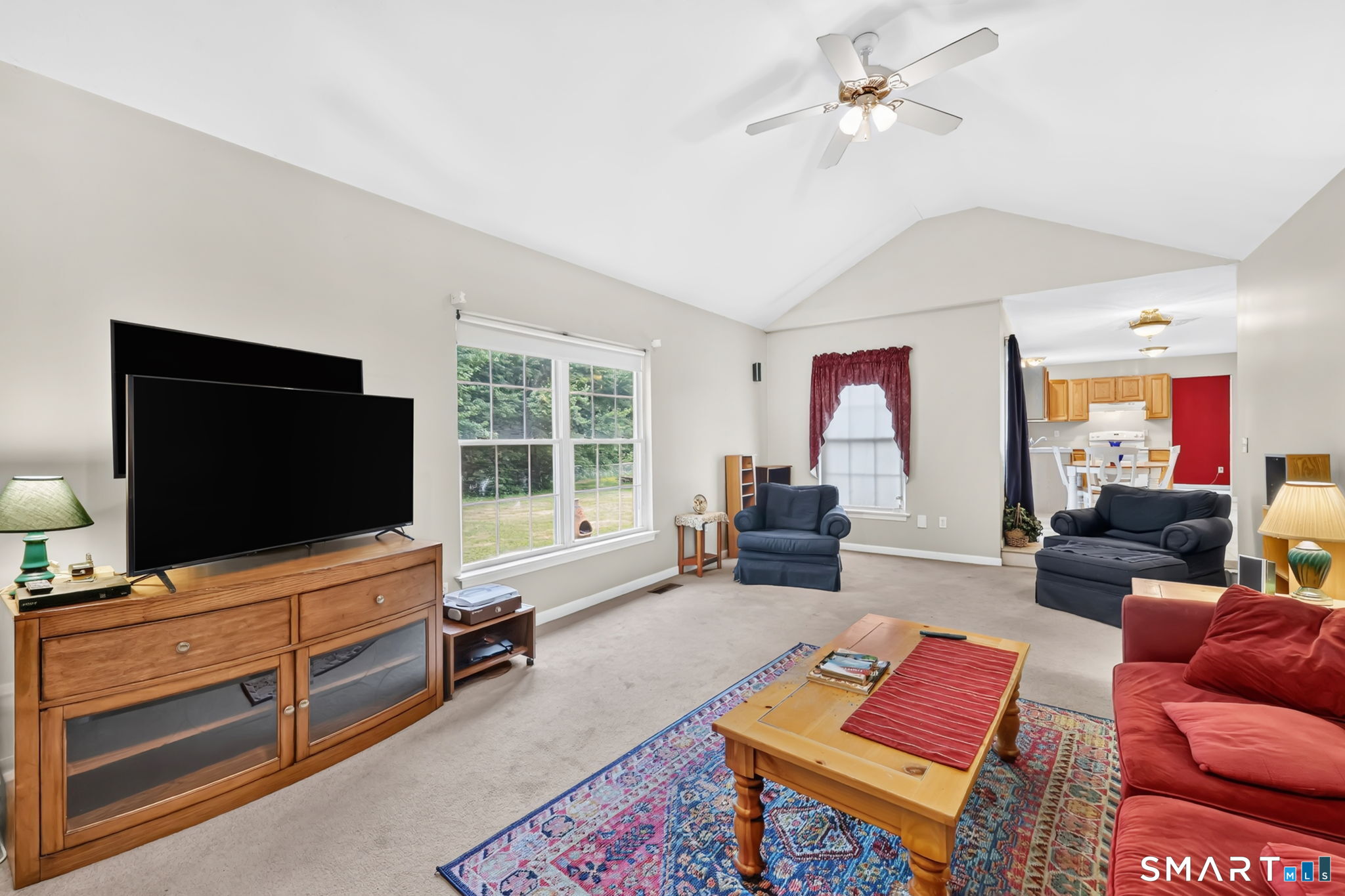 34 Laurel Street Enfield, CT 06082 - Photo 17 of 38