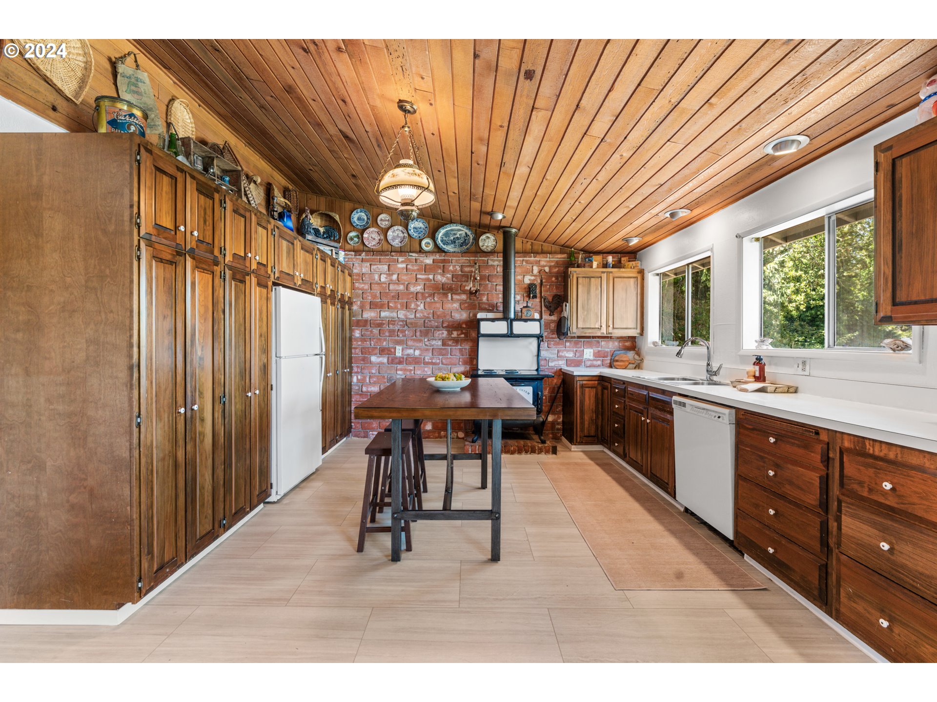 66227 North Bay Road North Bend, OR 97459 - Photo 14 of 41 Gallery Image 14