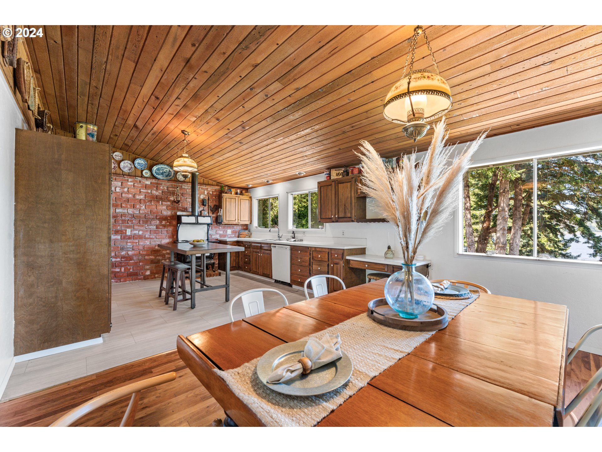 66227 North Bay Road North Bend, OR 97459 - Photo 15 of 41 Gallery Image 15