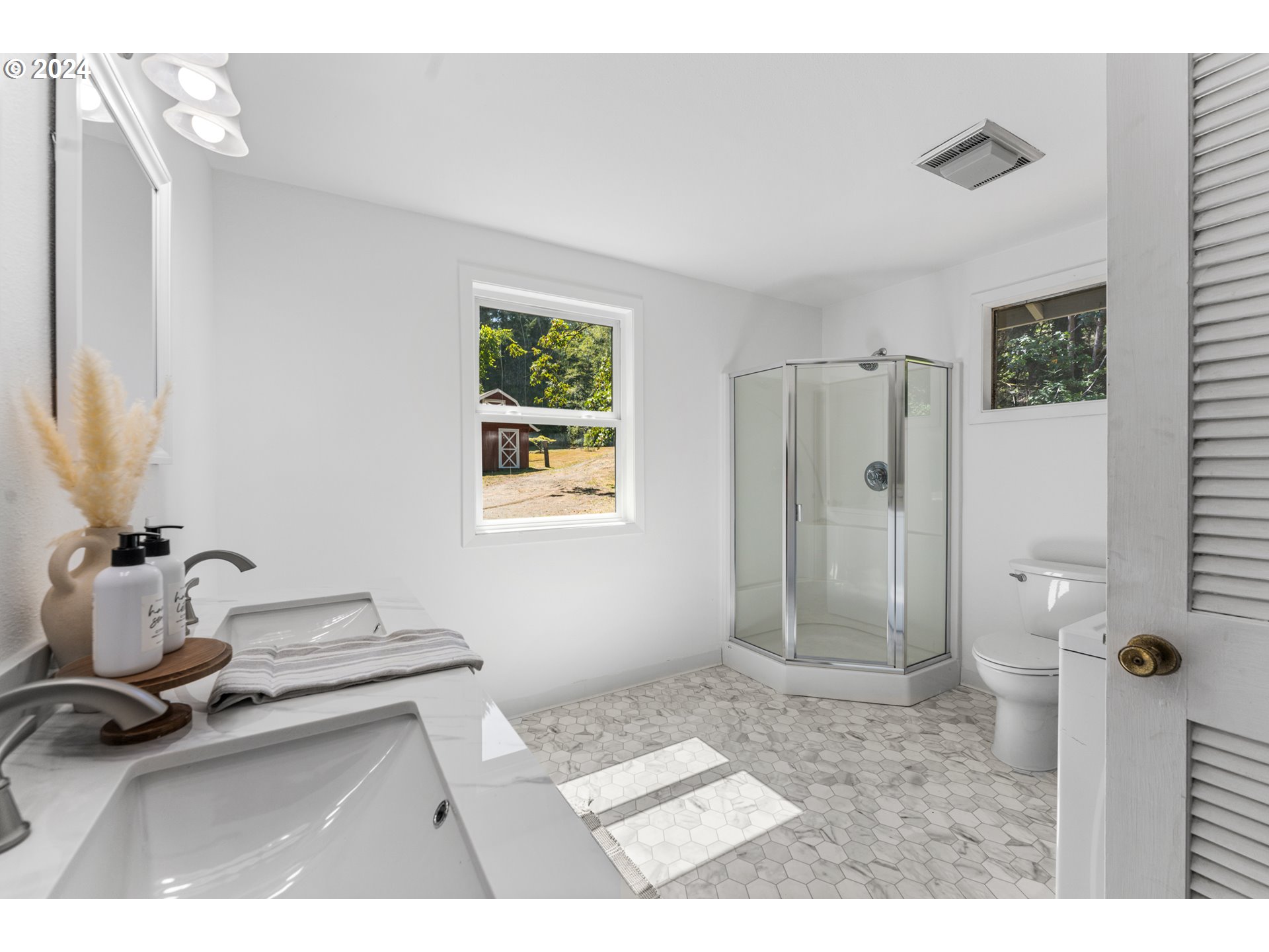 66227 North Bay Road North Bend, OR 97459 - Photo 22 of 41 Gallery Image 22