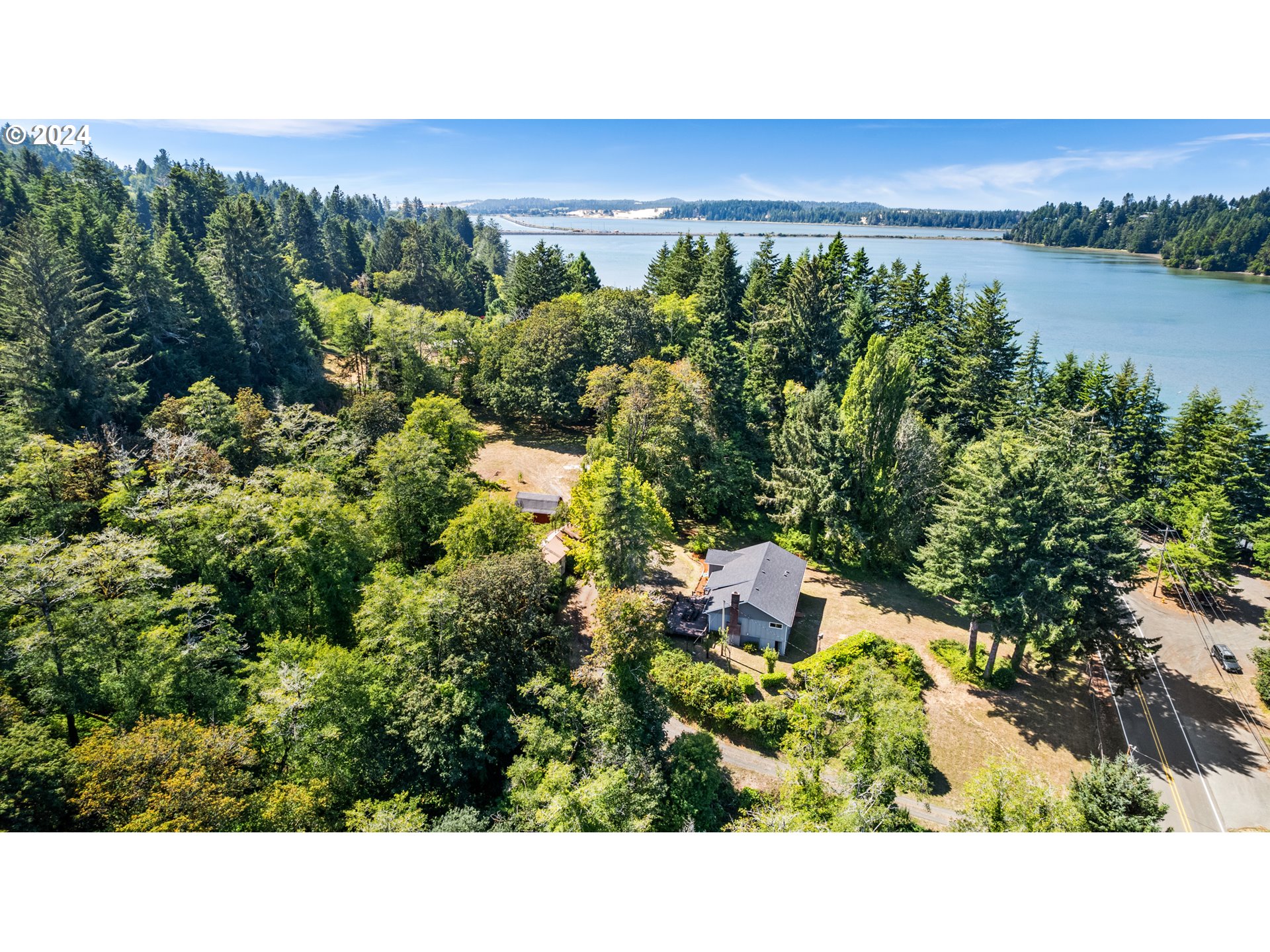 66227 North Bay Road North Bend, OR 97459 - Photo 36 of 41 Gallery Image 36