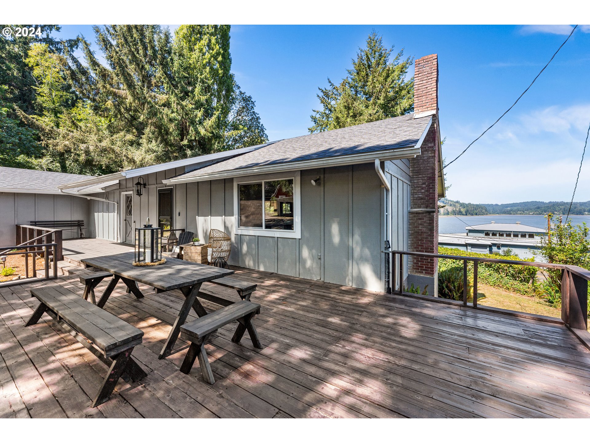 66227 North Bay Road North Bend, OR 97459 - Photo 6 of 41 Gallery Image 6