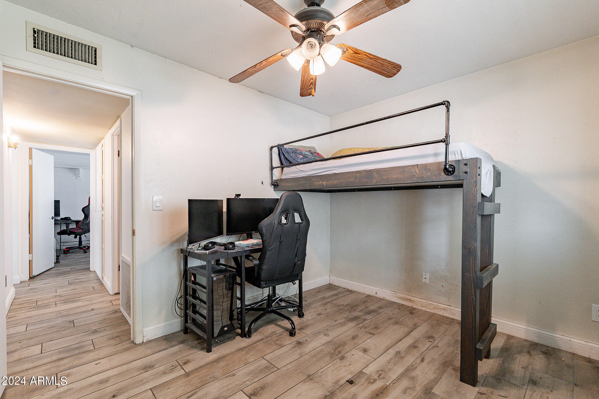 8313 East Redwing Road Scottsdale, AZ 85250 - Photo 25 of 54 Bedroom 2