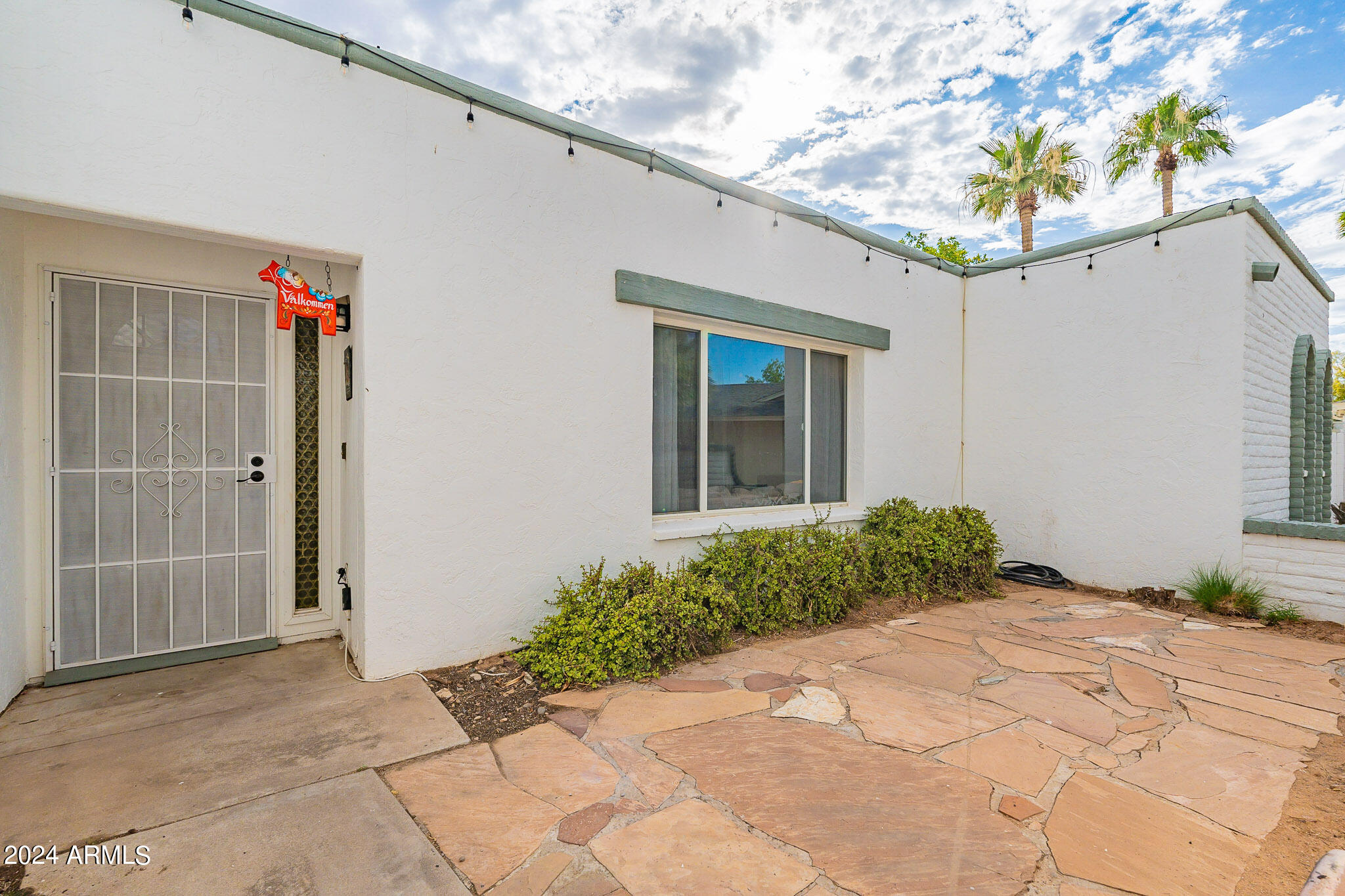 8313 East Redwing Road Scottsdale, AZ 85250 - Photo 3 of 54 Front Door