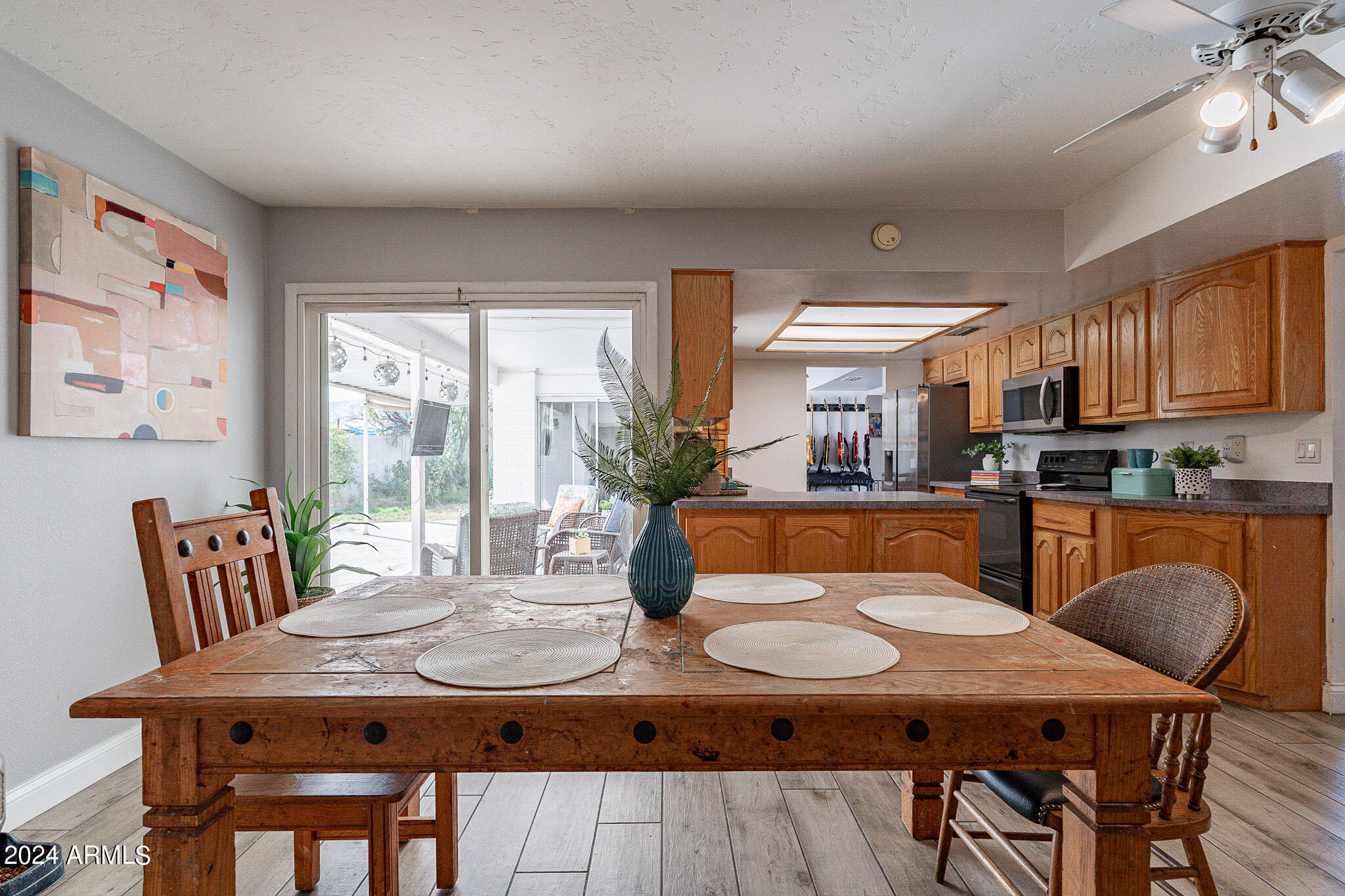 8313 East Redwing Road Scottsdale, AZ 85250 - Photo 10 of 54 Dining Room
